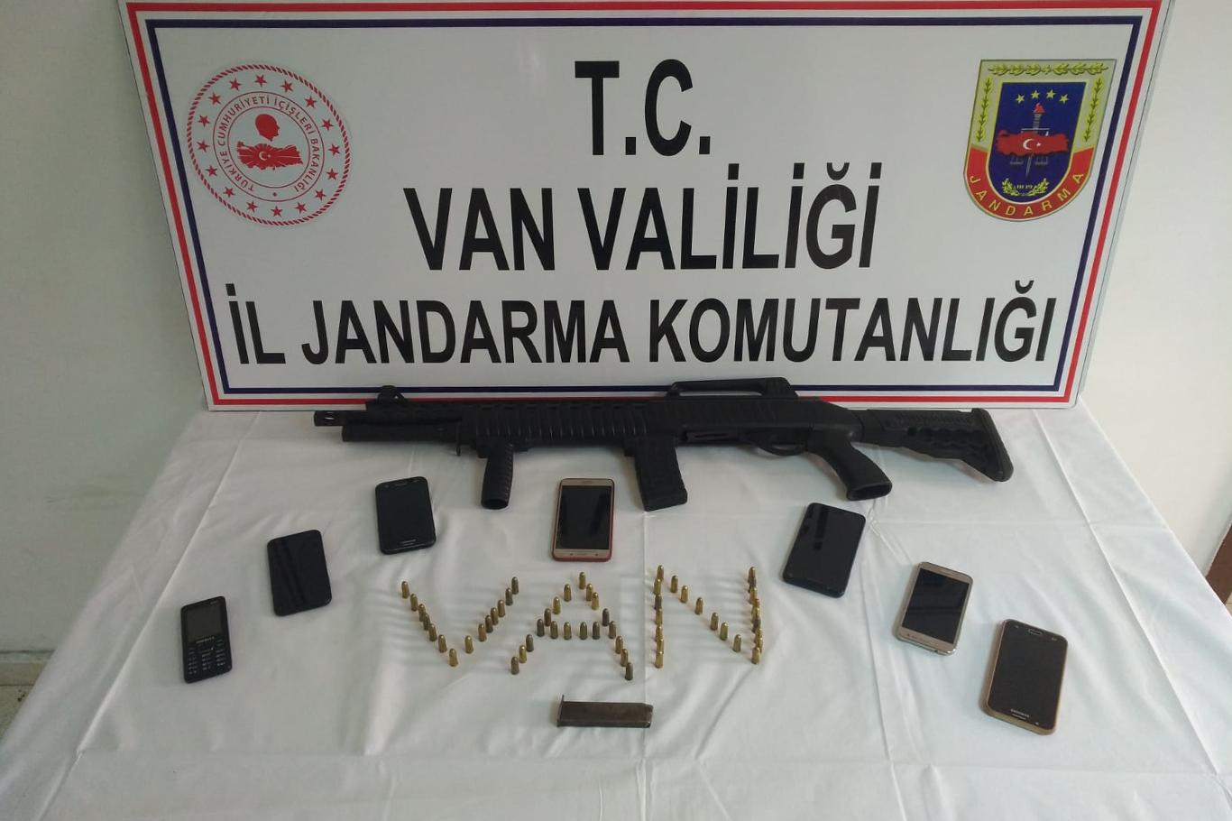 Van'da PKK operasyonu: 13 gözaltı